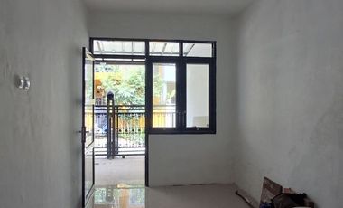 Wow Jarang Ada.Rumah 3 Kamar Tidur 500 Jutaan Di Cipageran Cimahi KBB