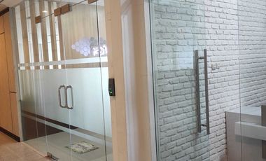 Disewakan office gold coast siap pakai full furnish ready stock