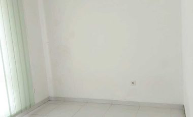 Disewakan Ruang Lantai 2 Ruko Metland Menteng Cakung Jakarta