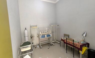 klinik Rumah Sakit 1420 m2 lokasi strategis pinggir jalan Simo