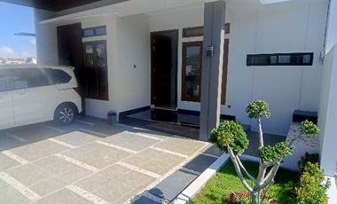 Rumah solo gentan siap huni cluster mewah shm ready