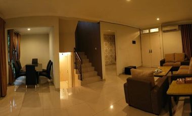 Sewa Rumah Cluster Greenwood Elysium Residence Lippo Cikarang Bagus