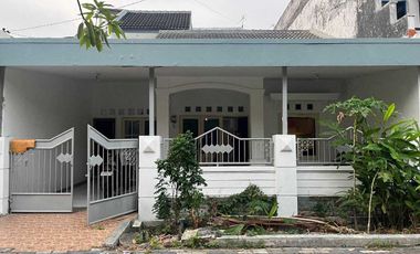 Dijual Cepat Rumah PONDOK JATI, Sidoarjo Kota Row jalan 2 mobil