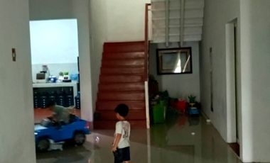 Rumah bangunan baru di perumahan elit Sidoarjo