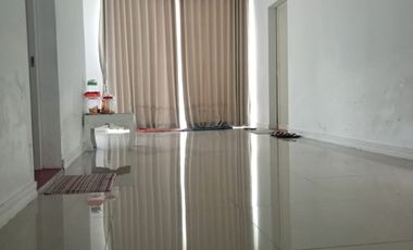 Rumah bangunan baru di perumahan elit Sidoarjo