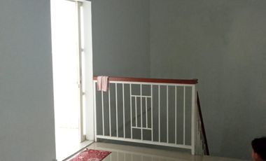 Rumah bangunan baru di perumahan elit Sidoarjo