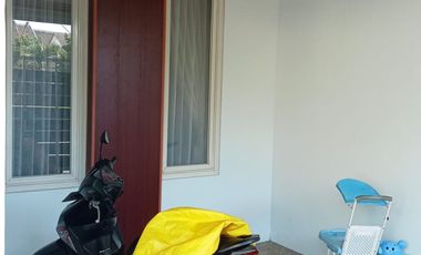 Rumah bangunan baru di perumahan elit Sidoarjo