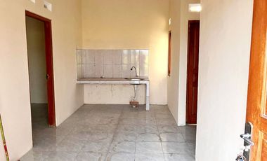 Rumah Cantik Minimalis Di Perum Jati Jaten Karanganyar