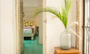 CASA DE 5 RECÁMARAS EN EL BARRIO DE SANTIAGO