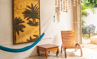 CASA DE 5 RECÁMARAS EN EL BARRIO DE SANTIAGO