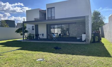 Casa en venta San Acasio