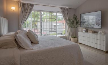 Hermosa Casa Remodelada 4 Rec. en Venta Coto Privado Bugambilias Norte de Colima