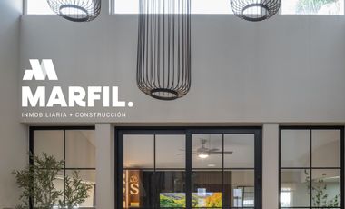 Hermosa Casa Remodelada 4 Rec. en Venta Coto Privado Bugambilias Norte de Colima