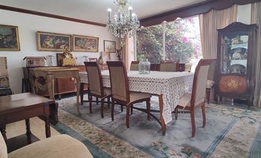 SE VENDE CASA EN CERRADA EN LOMAS DE TECAMACHALCO (V)