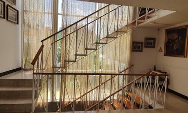 SE VENDE CASA EN CERRADA EN LOMAS DE TECAMACHALCO (V)
