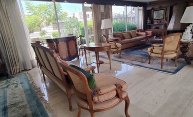 SE VENDE CASA EN CERRADA EN LOMAS DE TECAMACHALCO (V)