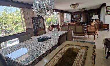 SE VENDE CASA EN CERRADA EN LOMAS DE TECAMACHALCO (V)