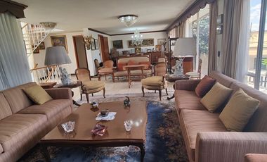 SE VENDE CASA EN CERRADA EN LOMAS DE TECAMACHALCO (V)