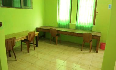 House for Sale at Klewer Market Area 127metre square