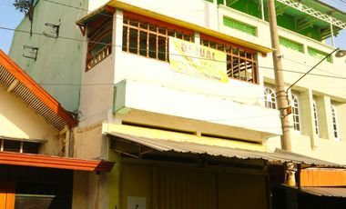 House for Sale at Klewer Market Area 127metre square