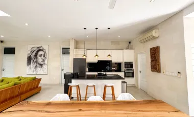 4 Bedroom Villa for rent in Seminyak, Bali