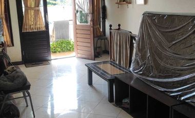 Sewa rmh 2Lt di jl raya wiratno dekat p mentari,PCM,babatan pantai .