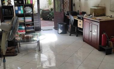 Sewa rmh 2Lt di jl raya wiratno dekat p mentari,PCM,babatan pantai .