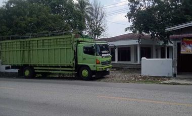 Rumah luas Strategis Pinggir jl lintas sumatera, kubung, solok