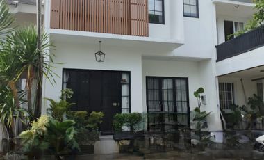 Rumah Dekat Akses Tol & Sekolah di Neo Catalonia Nusaloka BSD City