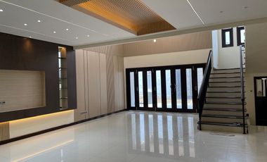 Dijual Rumah 788 m² di Cluster Eksklusif Citra Gran Cibubur