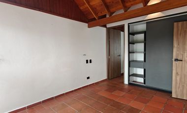 Casa en arriendo alto Palmas