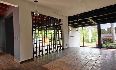 Casa en arriendo alto Palmas