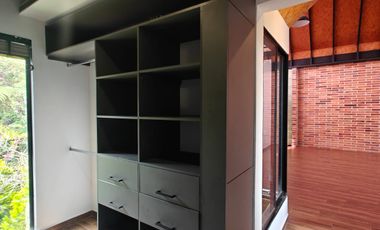 Casa en arriendo alto Palmas