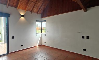 Casa en arriendo alto Palmas