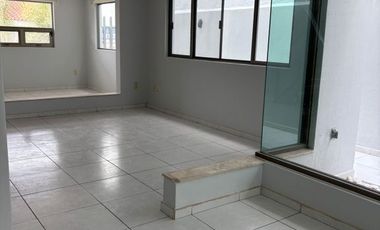 Casa en renta en Coto Valencia, Nueva Galicia, Tlajomulco de Zúñiga