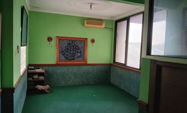 Ruko 4 Lantai di villa delima, strategis,turun harga,Lebakbulus