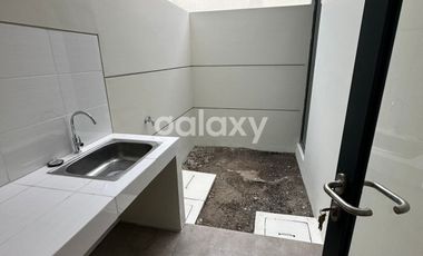 Rumah Opra City 2 Lantai | Unit Sewa