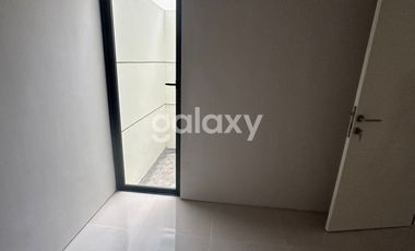 Rumah 2 Lantai Opra City | Unit Sewa