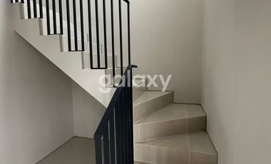 Rumah 2 Lantai Opra City | Unit Sewa