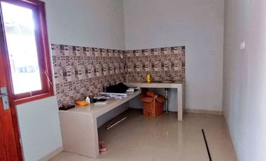 Rumah Cluster Bagus Dekat Luwes Gentan