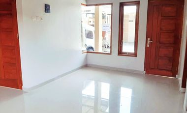 Rumah Cluster Bagus Dekat Luwes Gentan