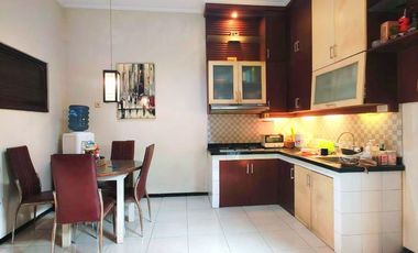 Rumah Cluster Bagus Full Furnish Dekat Luwes Gentan