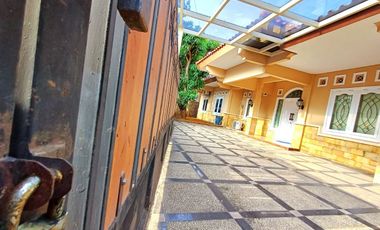 Rumah Luas Bagus Semi Furnish Dekat Kampus UNS dan ISI Solo