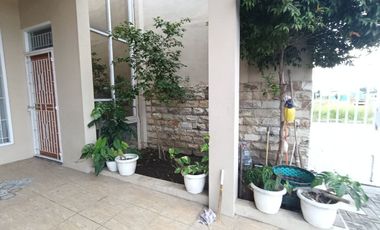 Rumah 2 lantai Furnish Cluster Modern Minimalis Dekat Jln Mengesty