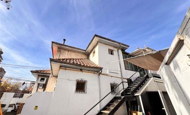 Local Comercial en Arriendo en Chile españa con Simon Bolivar