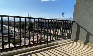 Departamento en Arriendo en Metro Chacabuco