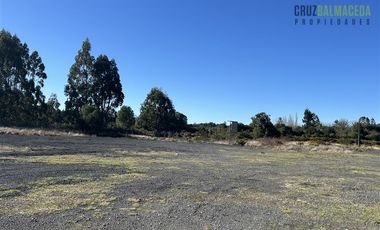 Sitio en Venta en 35.000 m2 entrada Sur de Puerto Varas