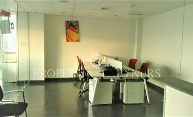 Concepción centro moderna oficina equipada