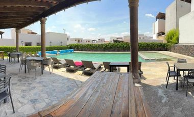 Moderna pero Acogedora Casa en condominio en San Miguel de Allende