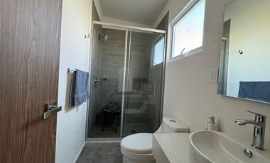 Casa nueva en residencial con amenidades en Zinacantepec